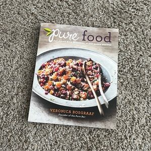 Pure Food Cookbook by V. Bosgraaf